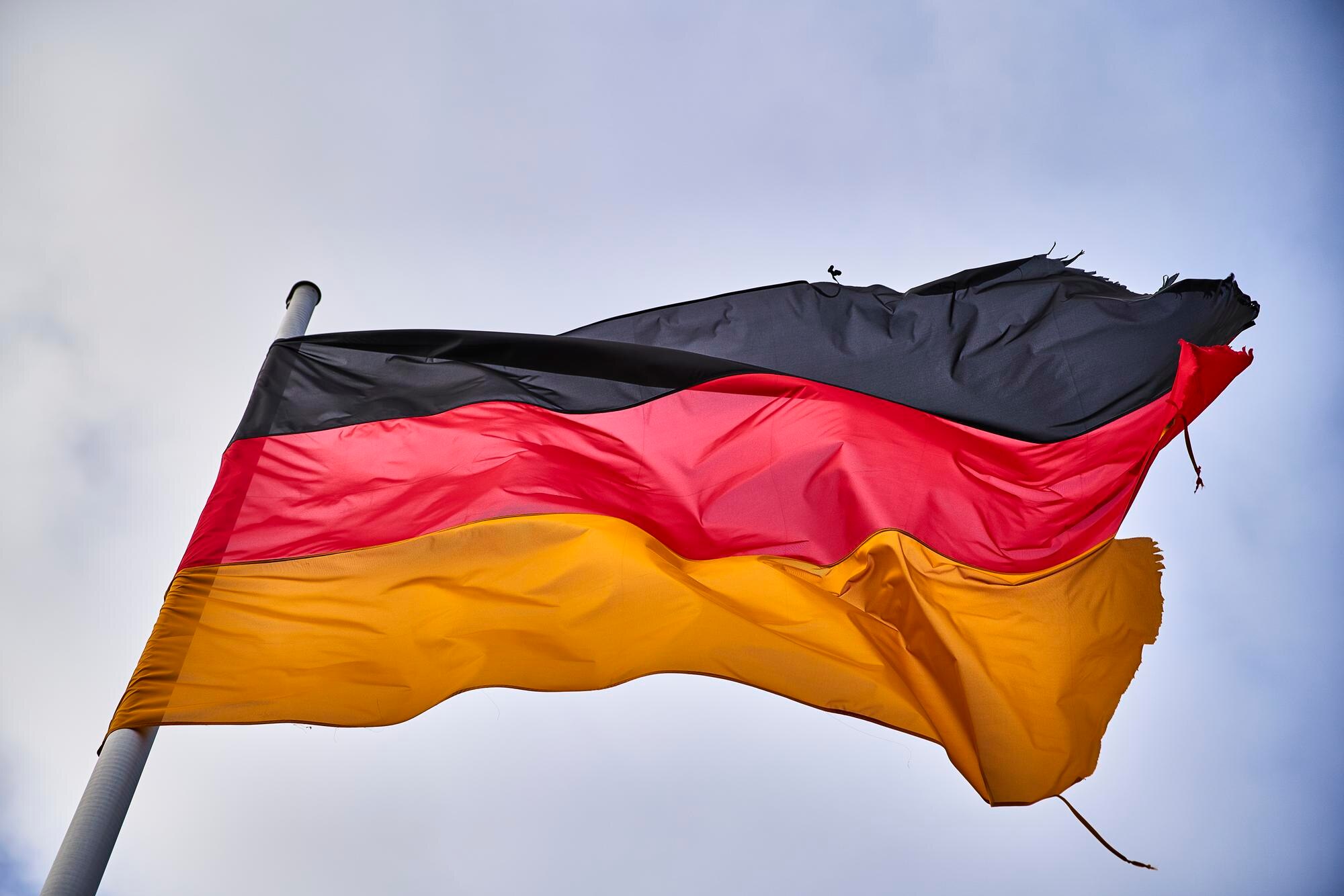 germany-raises-salary-threshold-for-eu-blue-card-applicants-in-2025.jpg